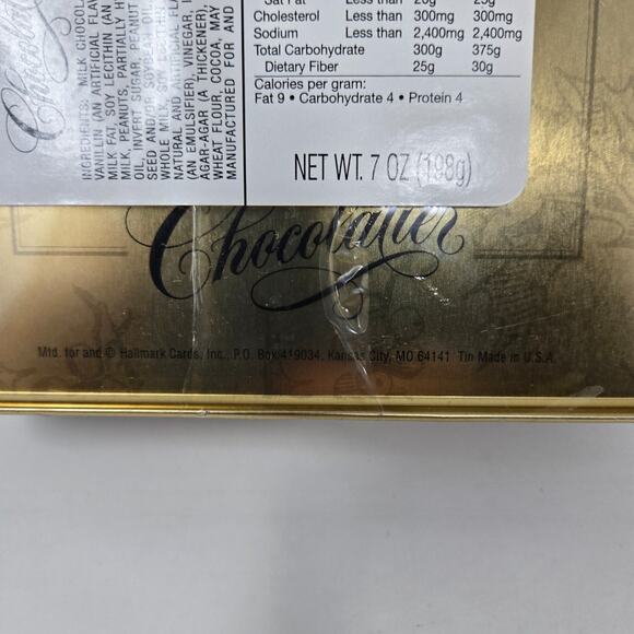 Hallmark Crown Chocolatier Christmas 1995 Chocolate Gold Tin Sealed in Plastic - Picture 11 of 15